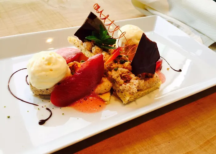 Отель Hotel Menge 